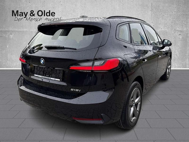 Neu BMW 218 Active Tourer 136 PS (100 kW) 2026 Black sapphire metallic Van / Kleinbus