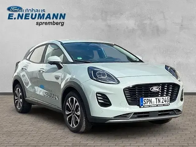 Gebraucht Ford Puma Titanium 125 PS (91 kW) 2025 Cactus gray Kleinwagen