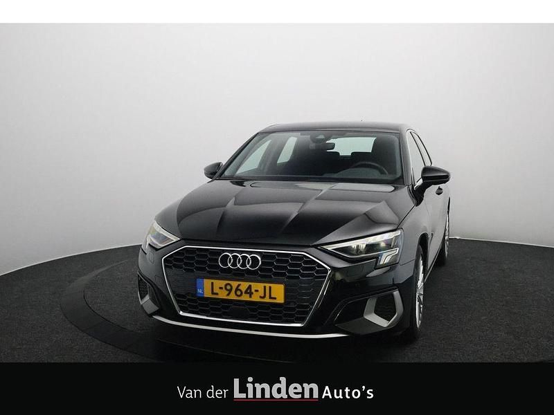 Second-hand Audi A3 Business 116 CP (85 kW) 2021 Negru Berlinǎ