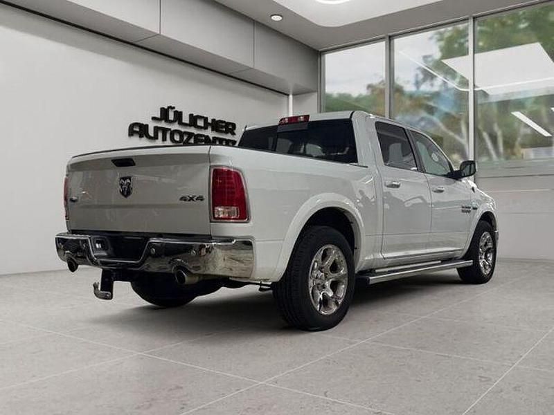 Gebraucht Dodge Ram 401 PS (294 kW) 2019 Weiß Abholung