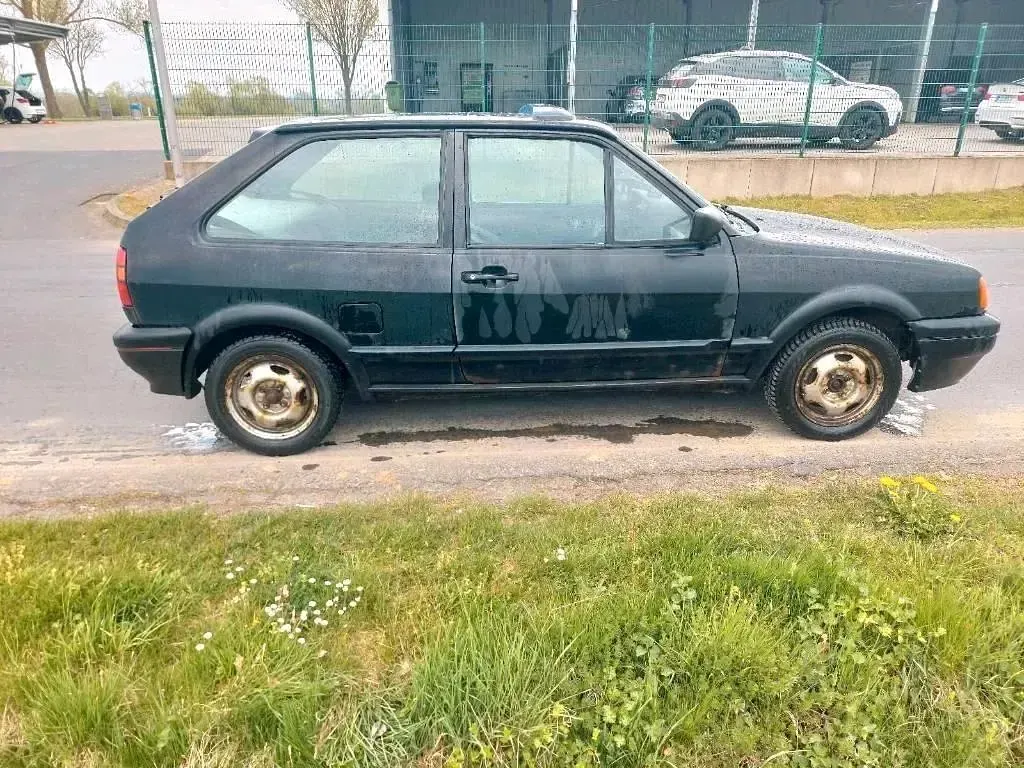 Gebraucht VW Polo 55 PS (40 kW) 1991 Schwarz Kleinwagen