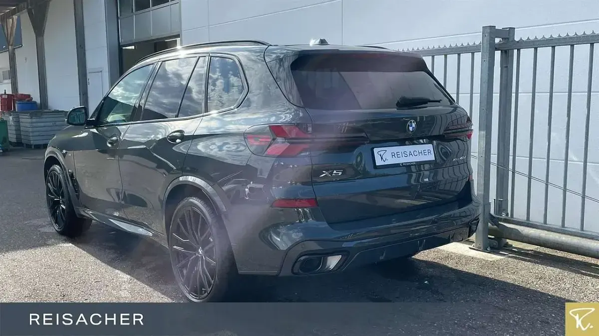 Neu BMW X5 Performance 340 PS (250 kW) 2026 Grau SUV