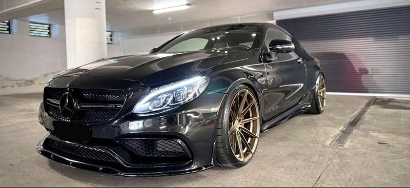 Schwarz Gebraucht 2016 Mercedes C63 AMG AMG Coupé | 59.700 € - Bild 1/4