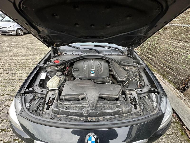 Gebraucht BMW 320 Gran Turismo 184 PS (135 kW) 2014 Schwarz Limousine