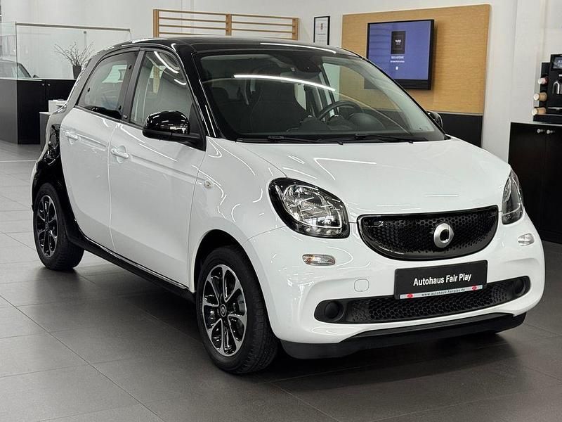 Gebraucht Smart ForFour Passion 71 PS (52 kW) 2016 Weiß Kleinwagen