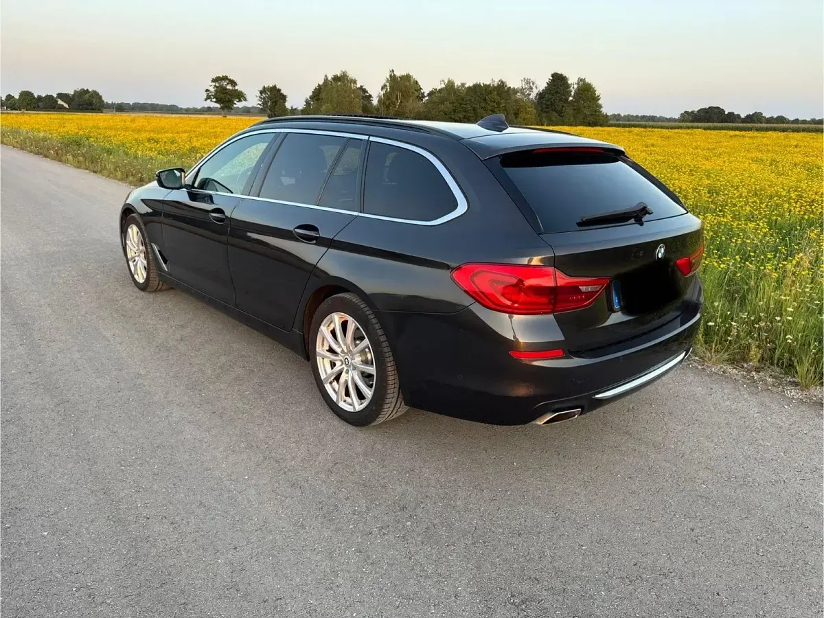 Gebraucht BMW 540 Luxury Line 320 PS (235 kW) 2019 Grau Kombi