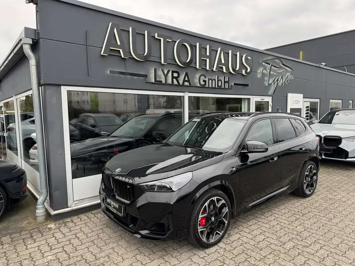Usado BMW X1 Performance 300 CV (220 kW) 2025 Negro SUV