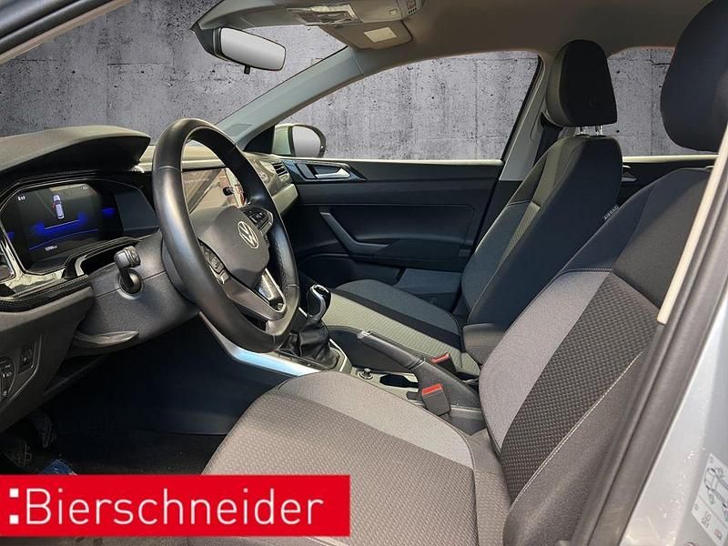 Gebraucht VW Taigo Life 110 PS (80 kW) 2024 Silber SUV