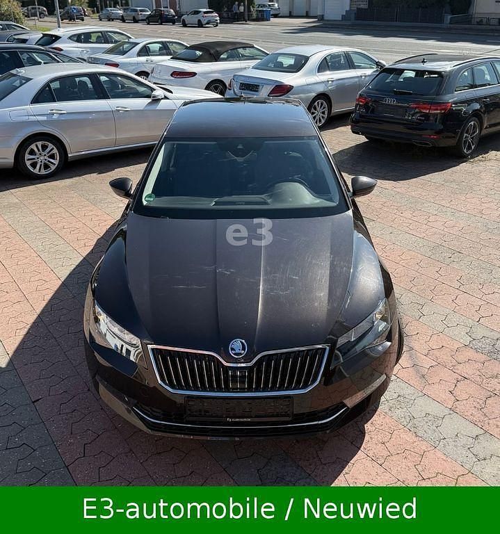Gebraucht Skoda Superb 179 PS (131 kW) 2016 Braun Limousine