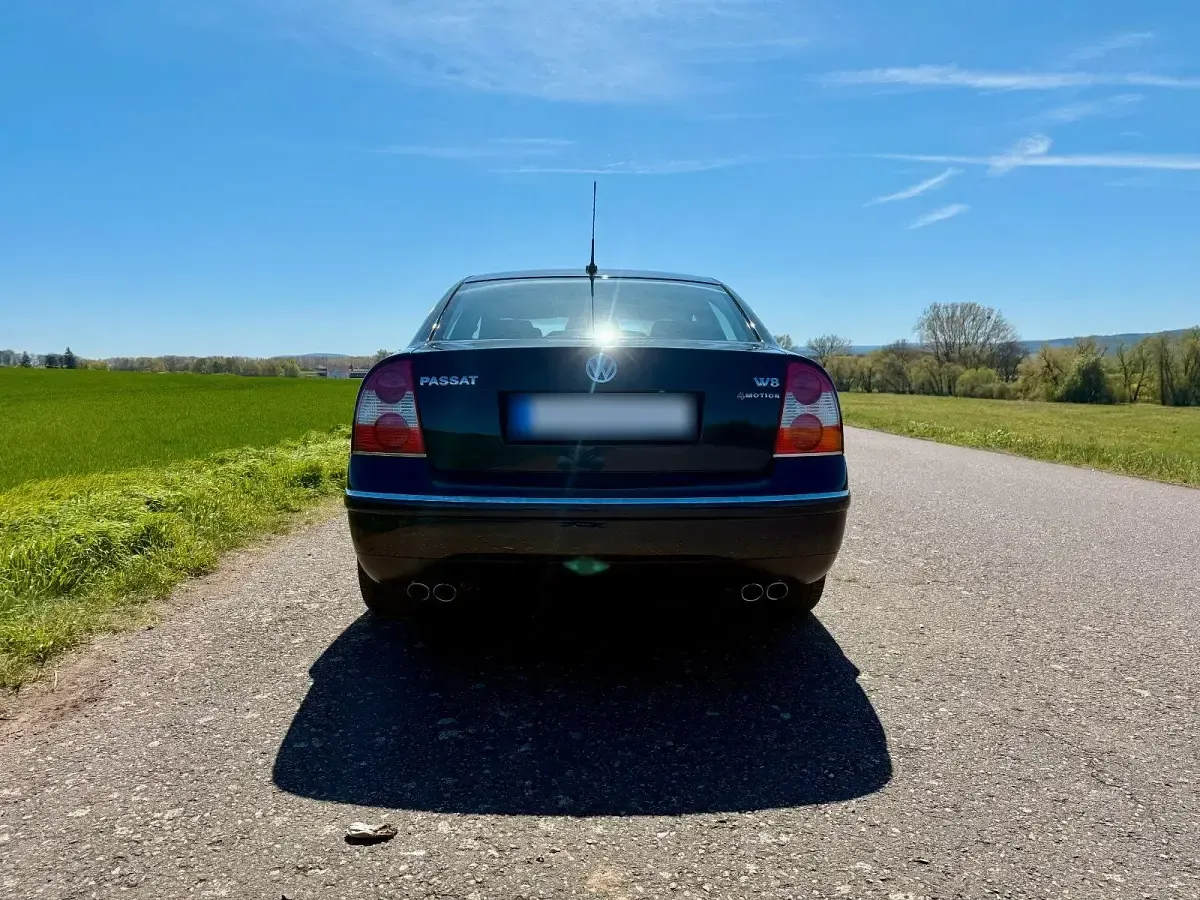 Gebraucht VW Passat 275 PS (202 kW) 2004 Schwarz Limousine