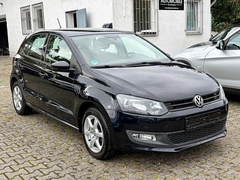 Schwarz Gebraucht 2014 VW Polo Black Edition Kleinwagen | 5.900 € (Guter Preis) - Bild 1/4