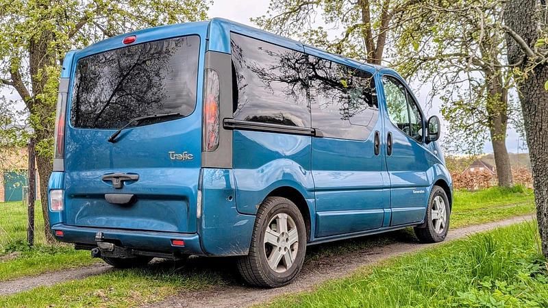 Gebraucht Renault Trafic 135 PS (99 kW) 2006 Blau Van / Kleinbus