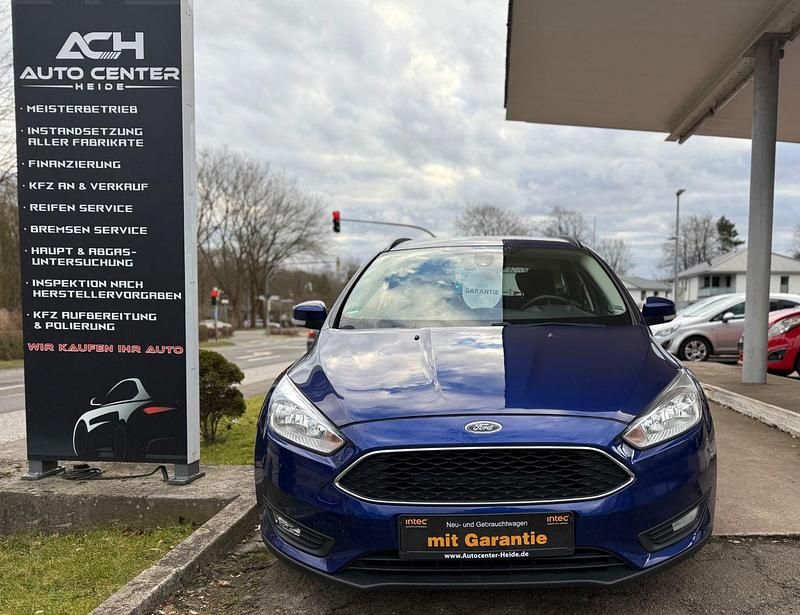 Gebraucht Ford Focus Business Edition 101 PS (74 kW) 2016 Blau Kombi
