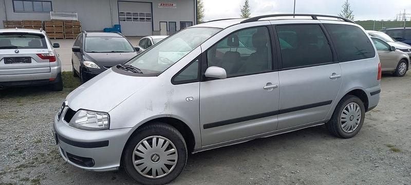 Gebraucht Seat Alhambra 116 PS (85 kW) 2005 Silber Van / Kleinbus
