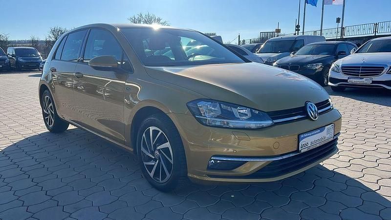 Gebraucht VW Golf VII Join 110 PS (80 kW) 2018 Gelb Limousine