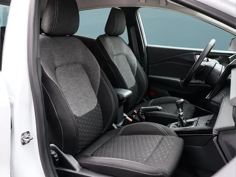 Gebraucht Ford Puma Titanium 125 PS (91 kW) 2024 Weiß SUV