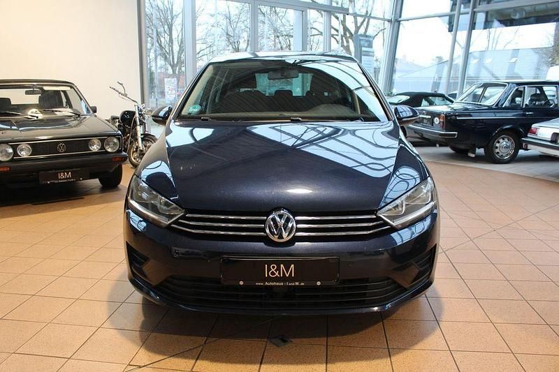 Blau Gebraucht 2015 VW Golf Sportsvan Comfortline Van / Kleinbus | 10.990 € (Fairer Preis) - Bild 1/4