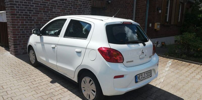 Weiß Gebraucht 2019 Mitsubishi Space Star Active Kleinwagen | 6.490 € (Guter Preis) - Bild 1/4