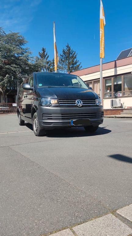Schwarz Gebraucht 2017 VW T6 Van | 16.500 € (Guter Preis) - Bild 1/4