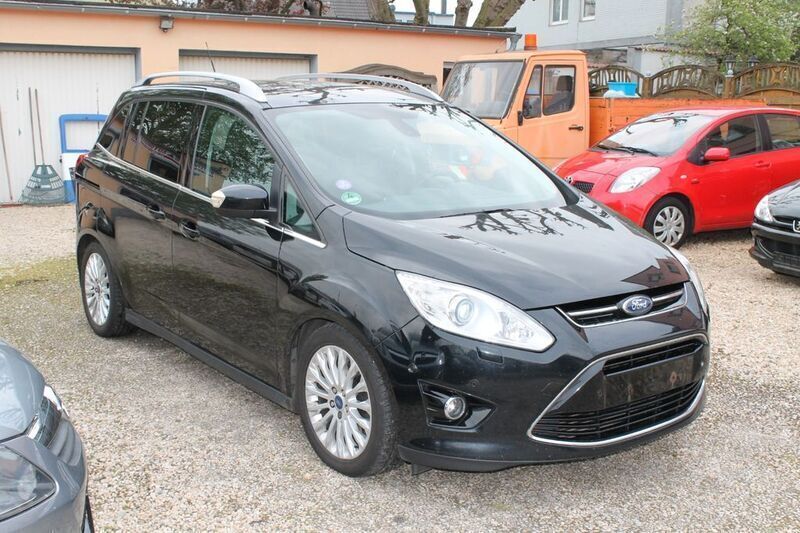 Pantherschwarz metallic Gebraucht 2011 Ford Grand C-Max Titanium Van / Kleinbus | 3.750 € (Guter Preis) - Bild 1/4