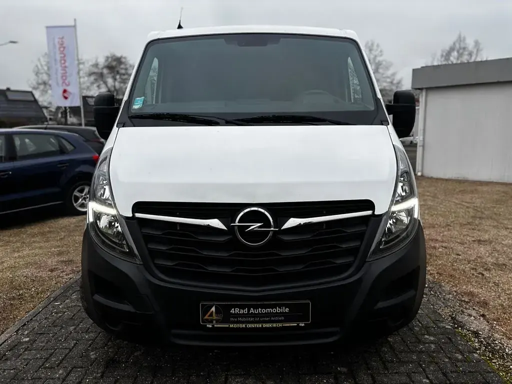 Gebraucht Opel Movano 136 PS (100 kW) 2021 Weiß Van