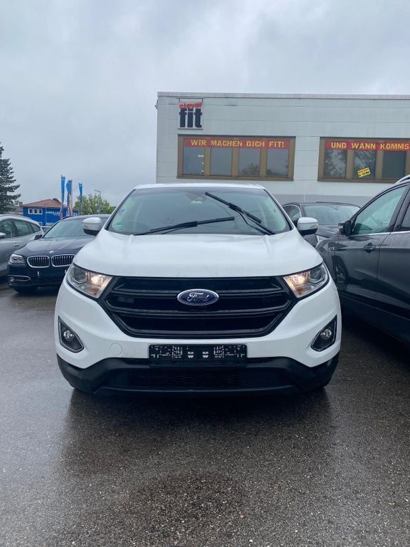 Liquidweiß Gebraucht 2016 Ford Edge Trend SUV | 14.300 € (Guter Preis) - Bild 1/4