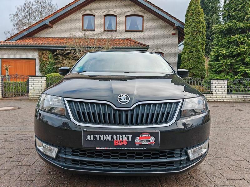 Gebraucht Skoda Rapid 105 PS (77 kW) 2013 Schwarz Kleinwagen