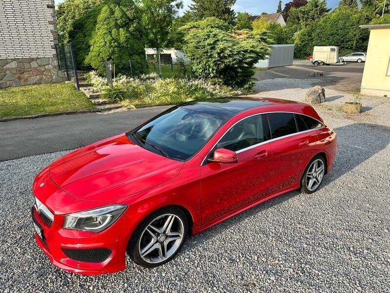 Rot Gebraucht 2015 Mercedes CLA220 AMG line Limousine | 12.900 € (Fairer Preis) - Bild 1/4