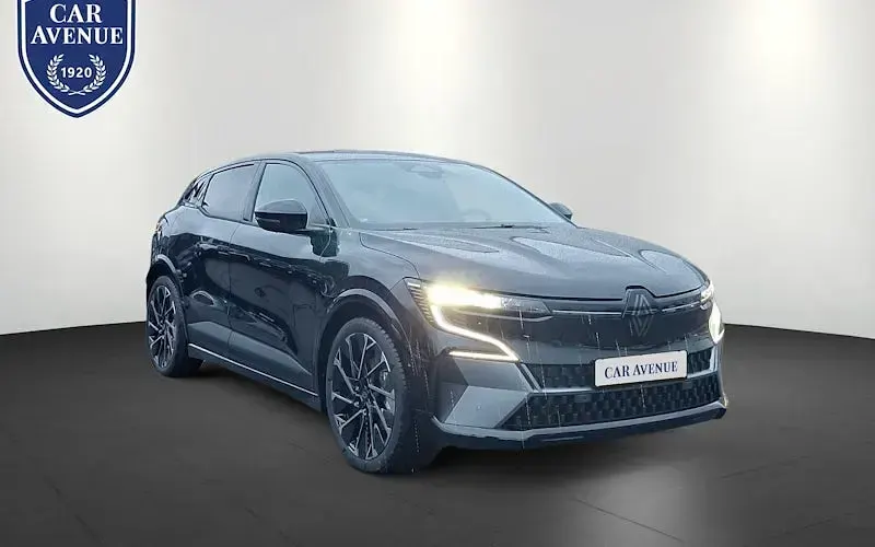 Begagnad Renault Megane E-Tech Esprit Alpine 161 kW (220 HK) 2026 Svart Sedan