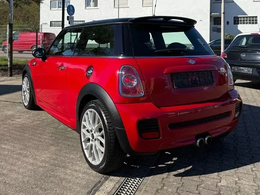 Używany Mini Cooper S 184 KM (135 kW) 2014 Czerwony Hatchback