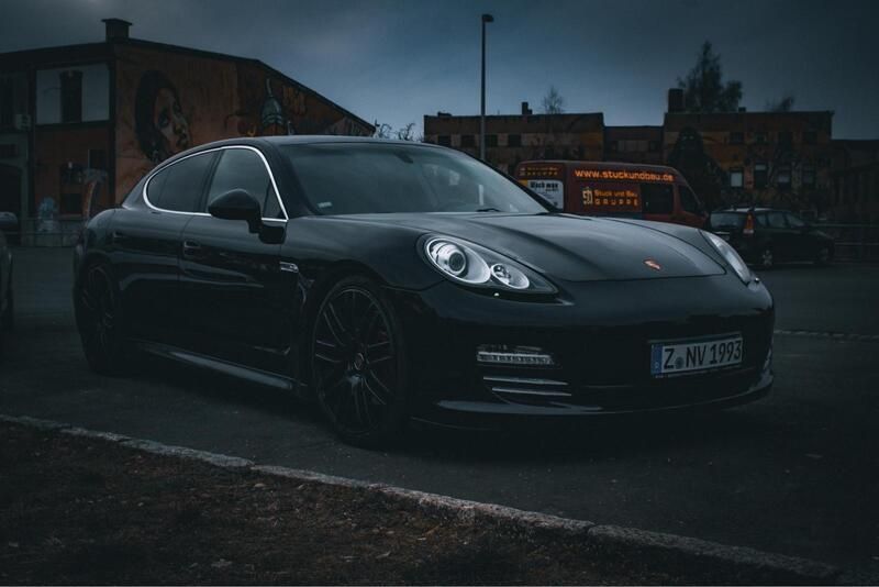 Schwarz Gebraucht 2010 Porsche Panamera Limousine | 23.000 € - Bild 1/4