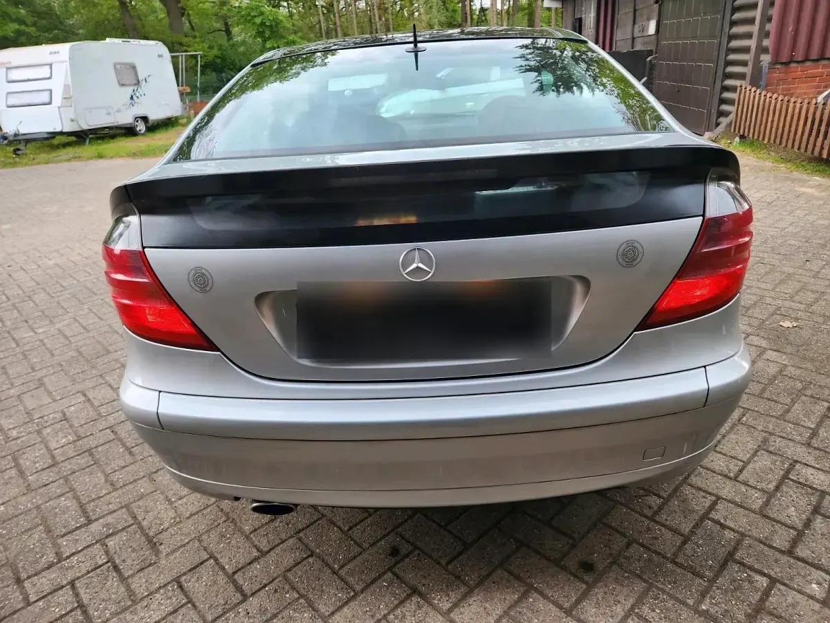 Gebraucht Mercedes CL200 164 PS (120 kW) 2001 Silber Coupé