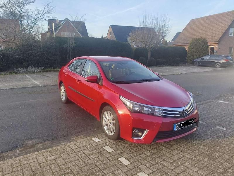 Gebraucht Toyota Corolla 90 PS (66 kW) 2015 Limousine