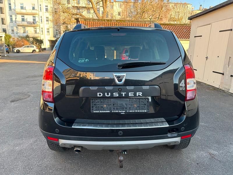 Gebraucht Dacia Duster 109 PS (80 kW) 2015 Schwarz SUV