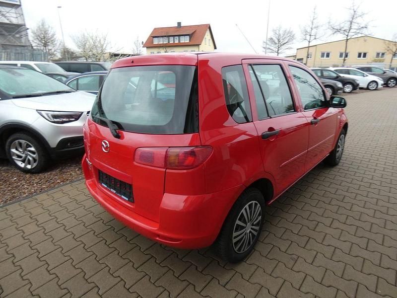 Gebraucht Mazda 2 Comfort 75 PS (55 kW) 2004 Rot Kleinwagen