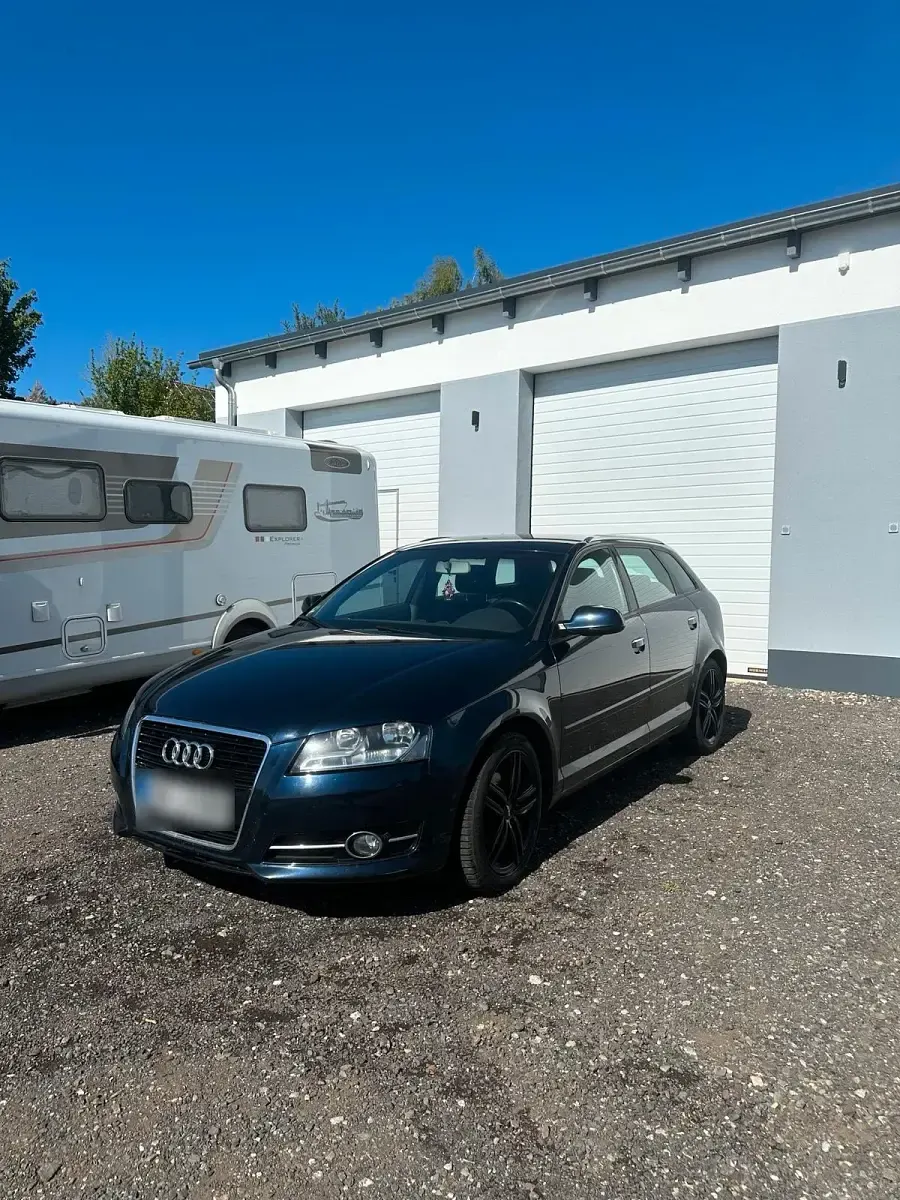 Occasion Audi A3 90 ch (66 kW) 2012 Bleue Citadine