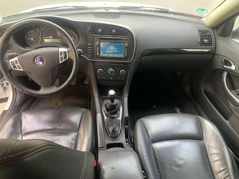 Gebraucht Saab 9-3 Linear 120 PS (88 kW) 2010 Weiß Kombi