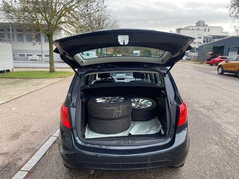 Gebraucht Opel Meriva Active 120 PS (88 kW) 2013 Schwarz Van / Kleinbus