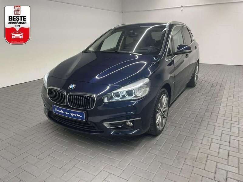 Blau Gebraucht 2016 BMW 218 Luxury Line Van / Kleinbus | 14.480 € (Etwas zu teuer) - Bild 1/3