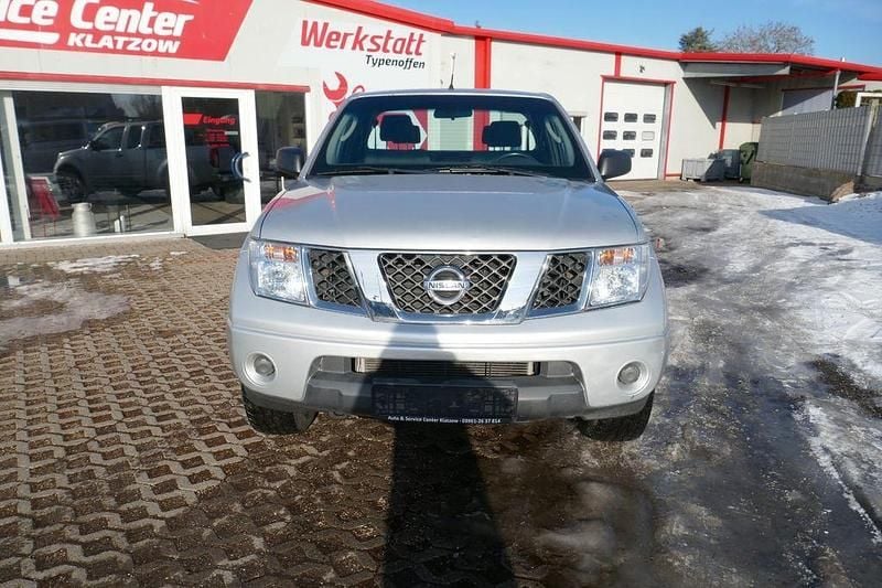 Gebraucht Nissan Navara 171 PS (125 kW) 2007 Grau Abholung