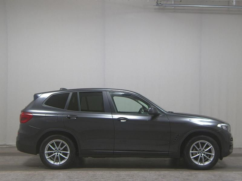 Grau Gebraucht 2021 BMW X3 Advantage SUV | 24.980 € (Superpreis) - Bild 1/4