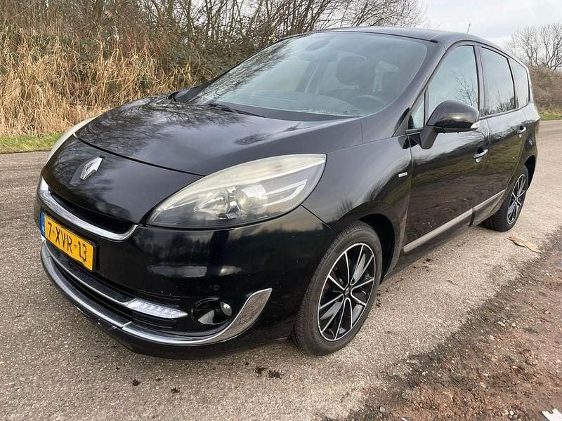 Schwarz Gebraucht 2012 Renault Grand Scénic III Bose Edition Van / Kleinbus | 2.950 € (Superpreis) - Bild 1/4