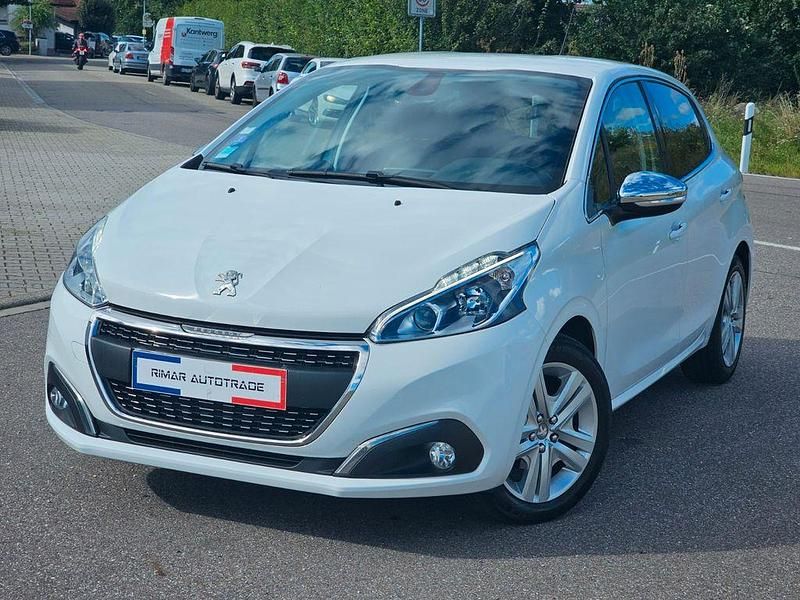 Weiß Gebraucht 2019 Peugeot 208 Allure Kleinwagen | 9.800 € (Superpreis) - Bild 1/4