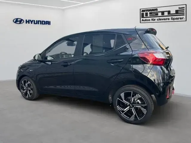 Neu Hyundai i10 N Line 90 PS (66 kW) 2026 Schwarz Kleinwagen