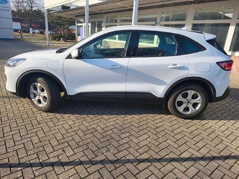 Gebraucht Ford Kuga Cool & Connect 224 PS (164 kW) 2023 Frostweiß SUV