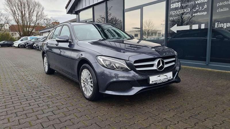 Gebraucht Mercedes C200 136 PS (100 kW) 2015 Grau Kombi