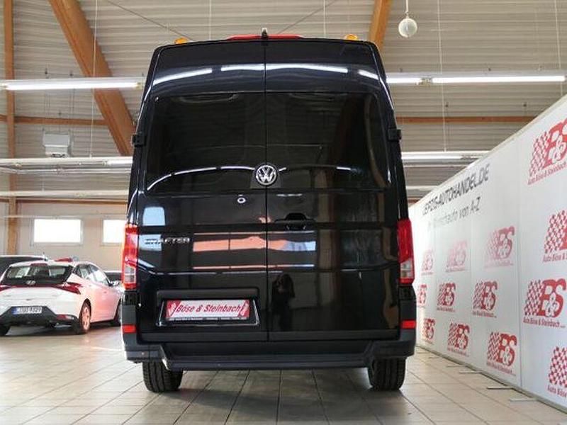 Gebraucht VW Crafter 140 PS (102 kW) 2020 Schwarz Van