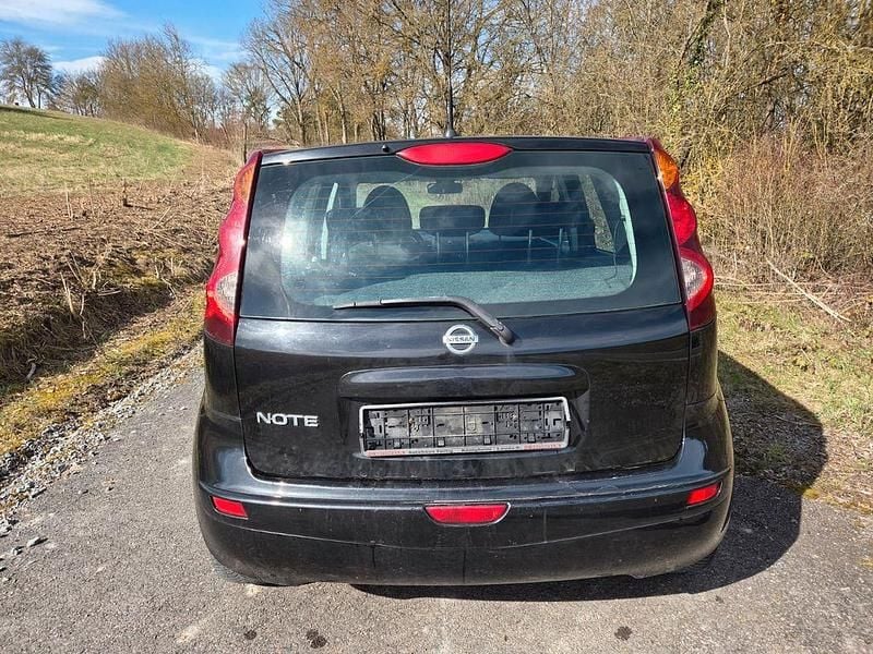 Gebraucht Nissan Note I-Way 88 PS (64 kW) 2013 Schwarz Kleinwagen