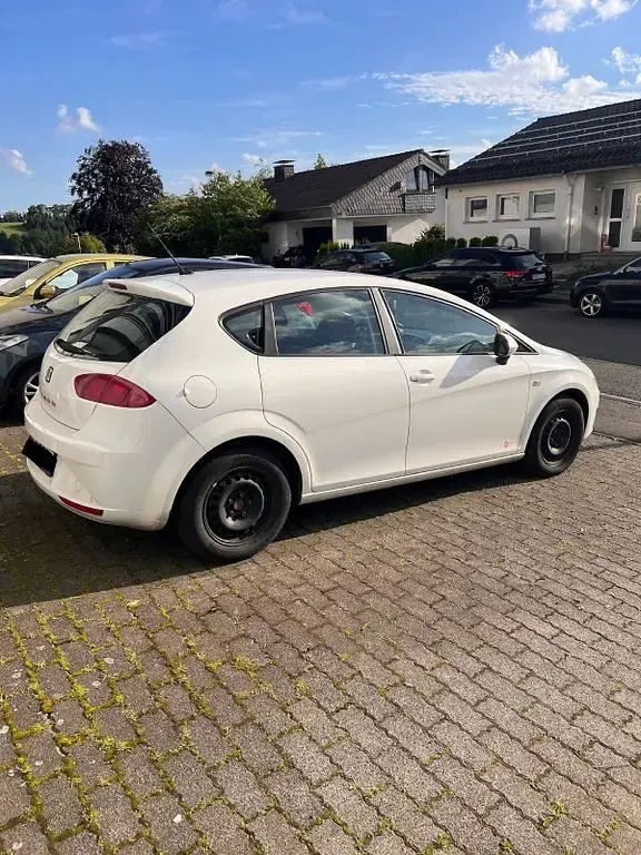 Gebraucht Seat Leon Copa 105 PS (77 kW) 2012 Weiß Limousine