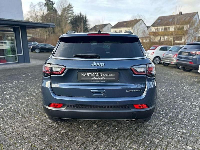 Gebraucht Jeep Compass Limited 150 PS (110 kW) 2021 Blue shade SUV